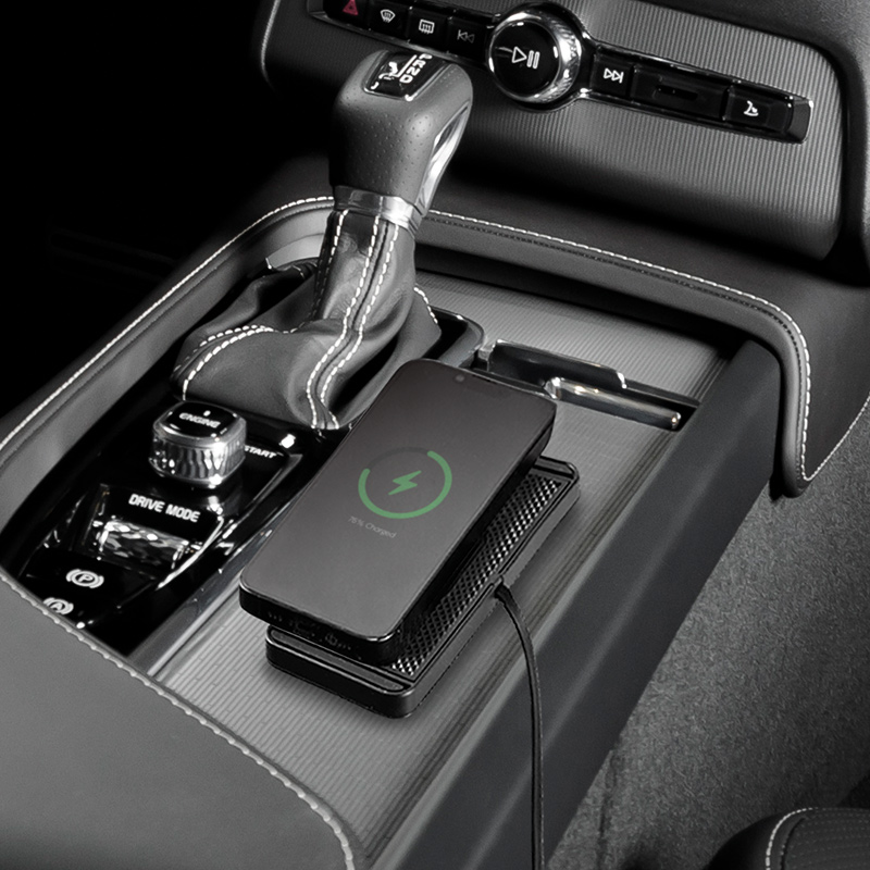 CARPA bežični auto punjač - CARPA bežični auto punjač